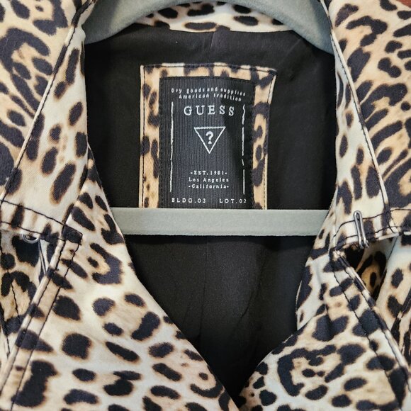 Leopard GUESS trench coat with faux leather sleeves and belt - Picture 3 of 7